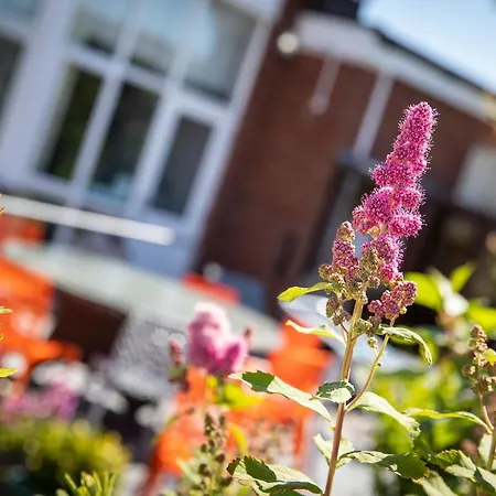 West Point House Ξενοδοχείο 3*