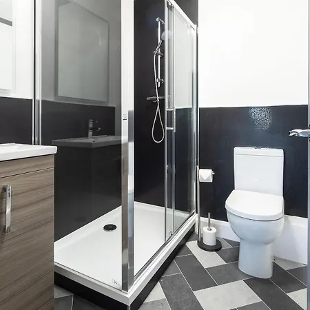 West Point House Ξενοδοχείο 3*